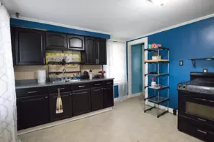 45 Glen St, Sanford, ME 04073 - Photo 6