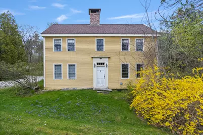 243 Falmouth Road, Falmouth, ME 04105 - Photo 2