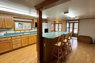 41 York St, Millinocket, ME 04462 - Photo 4