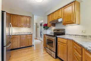 14 Wildwood Cir, Portland, ME 04103 - Photo 16