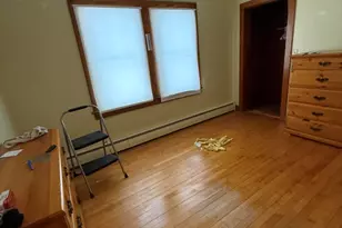 6 N Main St, Monmouth, ME 04265 - Photo 2