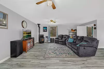 752 Detroit Road, Troy, ME 04987 - Photo 18