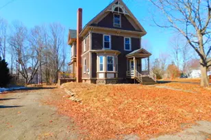 10 Elm St, Houlton, ME 04730 - Photo 14