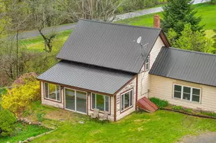 402 Webb Ridge Rd, Palmyra, ME 04965 - Photo 48