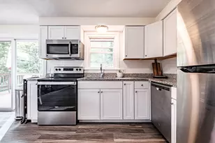 218 Middlesex Rd, Topsham, ME 04086 - Photo 14