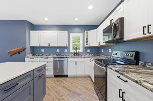 472 School St, Sanford, ME 04073 - Photo 10