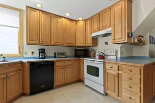 155 Hartley St, Portland, ME 04103 - Photo 28
