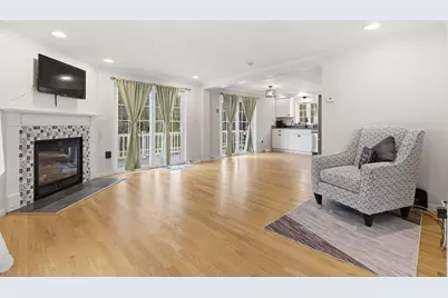 304 Vagabond Street, Scarborough, ME 04074 - Photo 4
