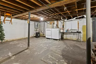 37 Thompson St, Brunswick, ME 04011 - Photo 40