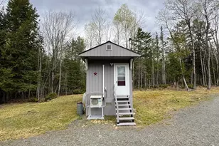 98 Willimantic Rd, Monson, ME 04464 - Photo 4