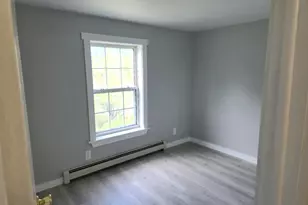 7 Pine St, Norway, ME 04268 - Photo 8