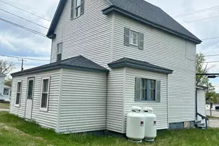 108 Katahdin Ave, Millinocket, ME 04462 - Photo 4