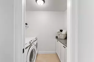 77 O'Neil St, South Portland, ME 04106 - Photo 32