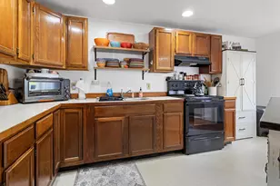 1096 Middle Rd, Warren, ME 04864 - Photo 30