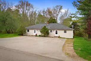 1096 Middle Rd, Warren, ME 04864 - Photo 12