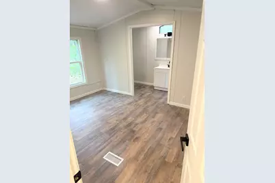 232 Berry Road, Wayne, ME 04284 - Photo 8