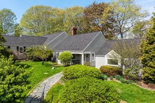 31 Woodward Farm Rd, Bristol, ME 04539 - Photo 2