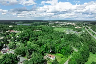 631 Essex St, Bangor, ME 04401 - Photo 4