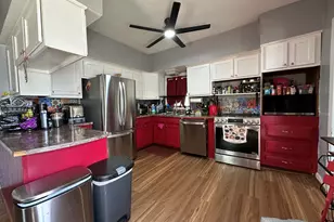 77 Main St, Fairfield, ME 04937 - Photo 4