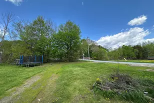 77 Main St, Fairfield, ME 04937 - Photo 32