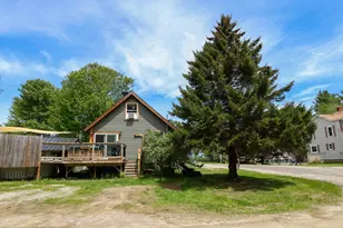 14 Helen St, Auburn, ME 04210 - Photo 8