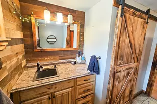 14 Helen St, Auburn, ME 04210 - Photo 32