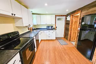 14 Helen St, Auburn, ME 04210 - Photo 28
