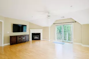 100 Shepard's Cove Rd, Kittery, ME 03904 - Photo 6