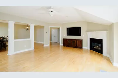 100 Shepards Cove Road #H305, Kittery, ME 03904 - Photo 4