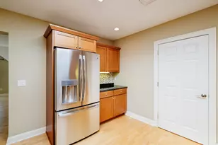 100 Shepard's Cove Rd, Kittery, ME 03904 - Photo 18