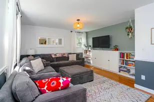 19 Hamlin Rd, Falmouth, ME 04105 - Photo 10