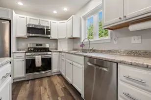 15 Shipbuilder Rd, Boothbay, ME 04544 - Photo 14