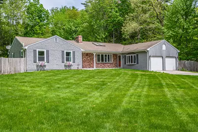 11 Brookside Drive, Falmouth, ME 04105 - Photo 2