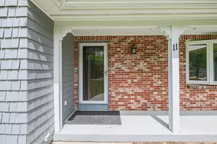 11 Brookside Dr, Falmouth, ME 04105 - Photo 4
