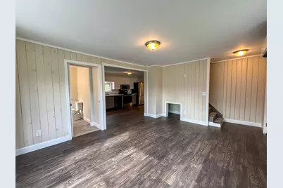 22 Ayer Street, Lincoln, ME 04457 - Photo 12