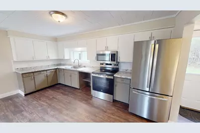 22 Ayer Street, Lincoln, ME 04457 - Photo 8