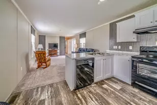 15 R.W. MacLeod Ln, Belfast, ME 04915 - Photo 2