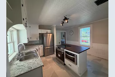 7 Cleveland Street, Houlton, ME 04730 - Photo 6