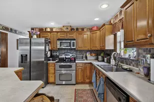 267 Alpine St, Paris, ME 04281 - Photo 12