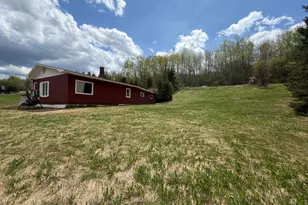 547 Riverview St, Madawaska, ME 04756 - Photo 6