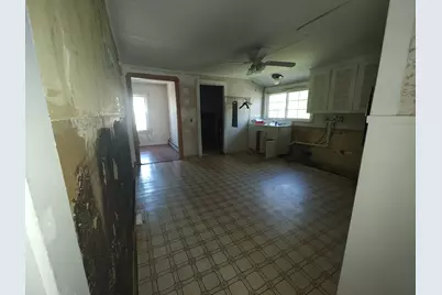 148 Broad Street, Auburn, ME 04210 - Photo 36