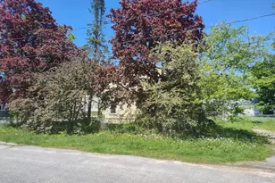 148 Broad St, Auburn, ME 04210 - Photo 8