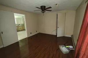 148 Broad St, Auburn, ME 04210 - Photo 32