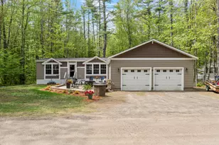 2196 Sanford Rd, Wells, ME 04090 - Photo 2