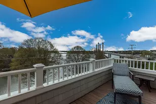 19 Bridge St, Kittery, ME 03904 - Photo 22