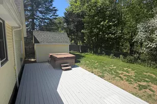 10 Constitution Ave, Hampden, ME 04444 - Photo 8