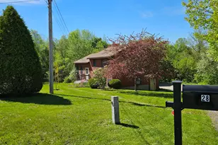 28 Park Ave E, Brewer, ME 04412 - Photo 1