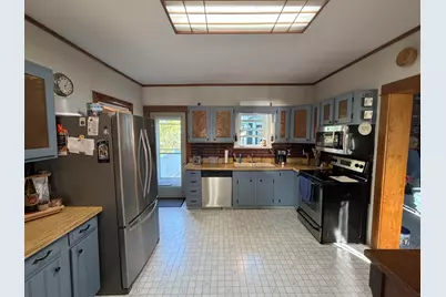 137 Maine Avenue, Millinocket, ME 04462 - Photo 14