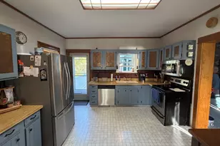 137 Maine Ave, Millinocket, ME 04462 - Photo 14