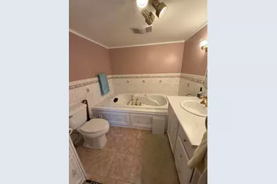 137 Maine Avenue, Millinocket, ME 04462 - Photo 26